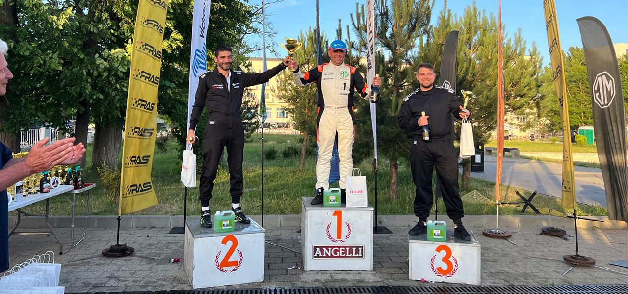 7a49e62a35f82b78a590fb07bd6aa4c9130b5e06